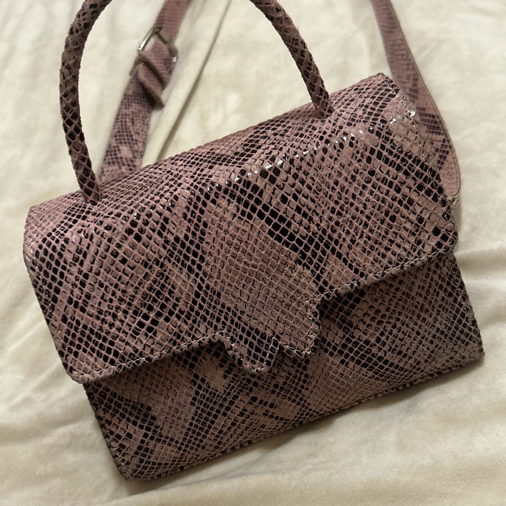 Pink Leather  Snakeskin Patterned Handbag